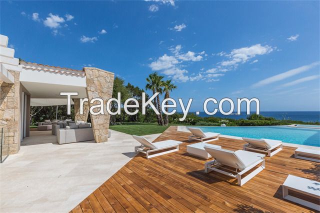 WATER FRONT VILLA