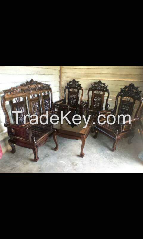 Ebony Wood Chair and Table Set