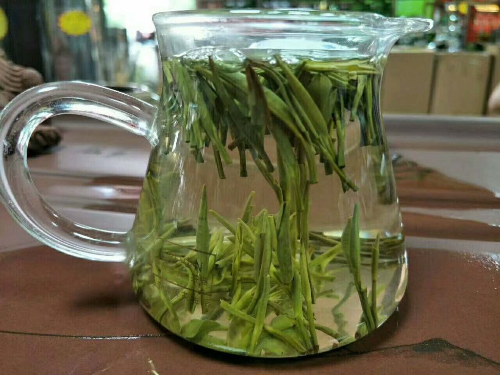 pure and unpolluted high mountainous green tea