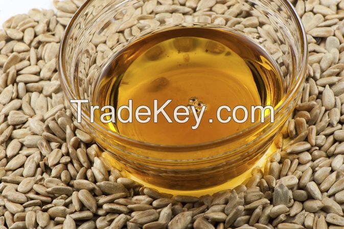 Crude degummed rapeseed oil DIN  51605 for exporation