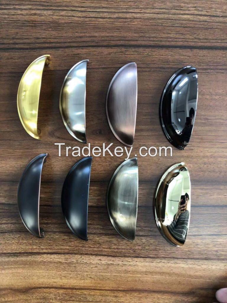 Furniture decrative hardware Zinc alloy handles and knobs.