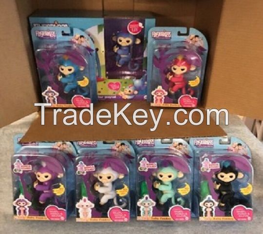 AVAILABLE IN NEW STOCK Fingerlings Baby Interactive Monkey BELLA PINK 40 Sounds