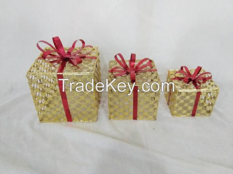 Set of 3 metal cutout Holiday Gift Boxes (S/M/L 3 Sizes for one set)