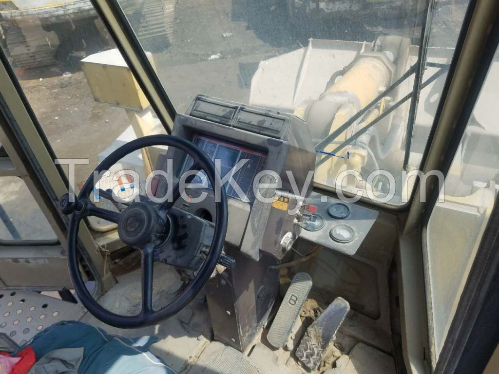 Used Komatsu Wheel Loader WA400-1