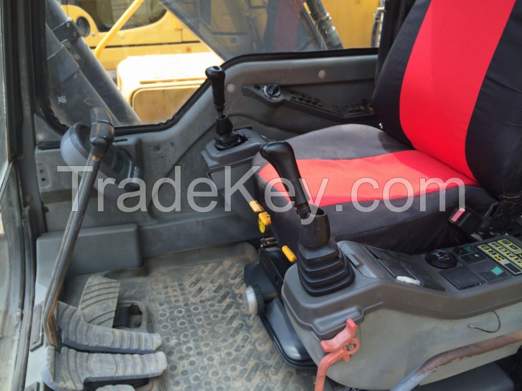 Used Volvo EC240BLC Hydraulic Excavator