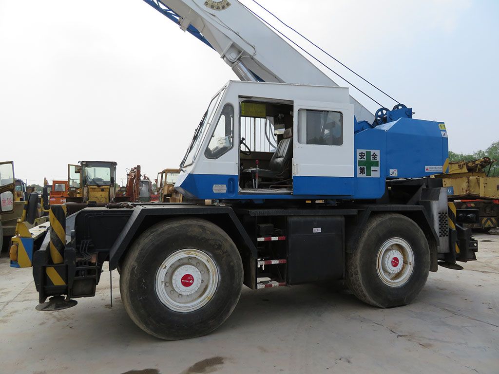 Used Tadano GR250N Wheel Crane