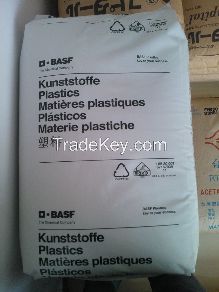 Reinforced BASF Ultramid  A3WG7 35% Glass Filled PA66 00564 nylon pellets