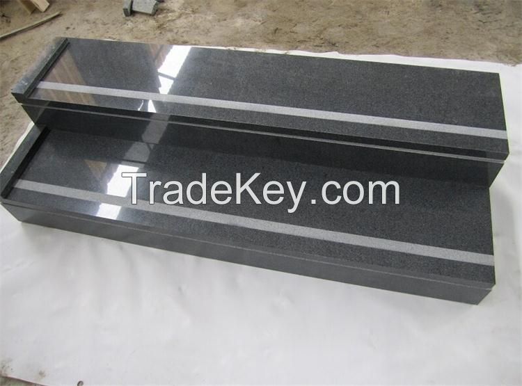 G654 stair/step with flamed antislip strip