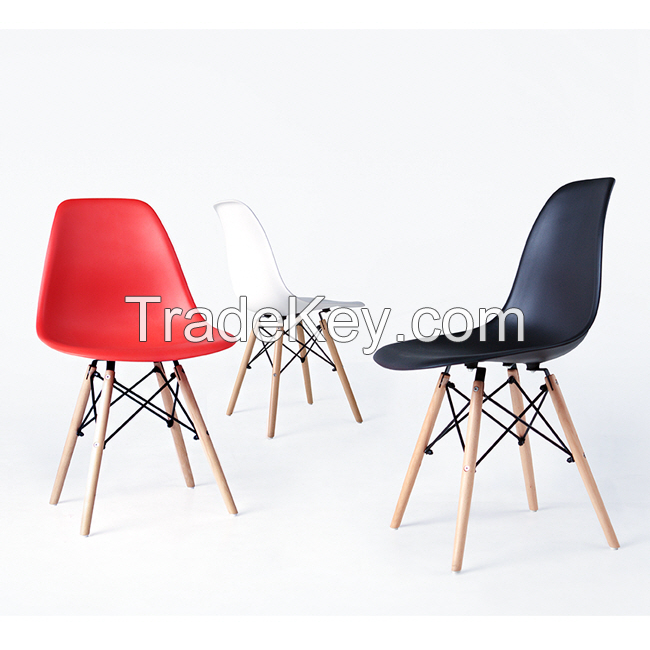 Eames chair