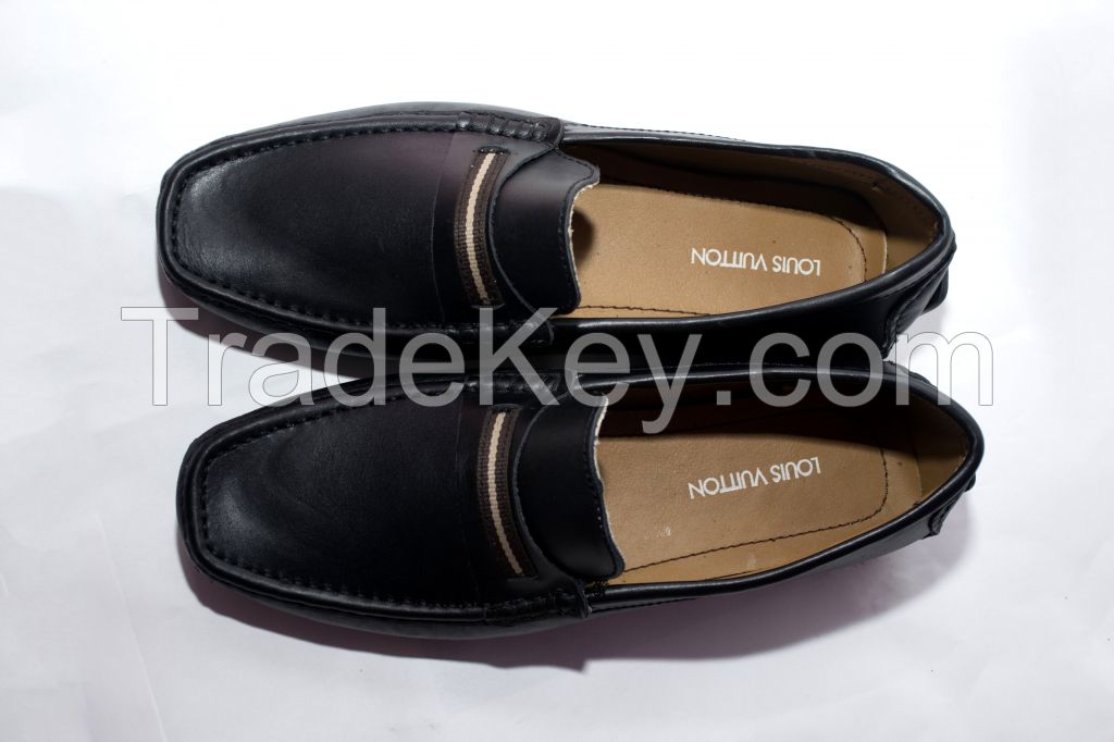 leather loafers 