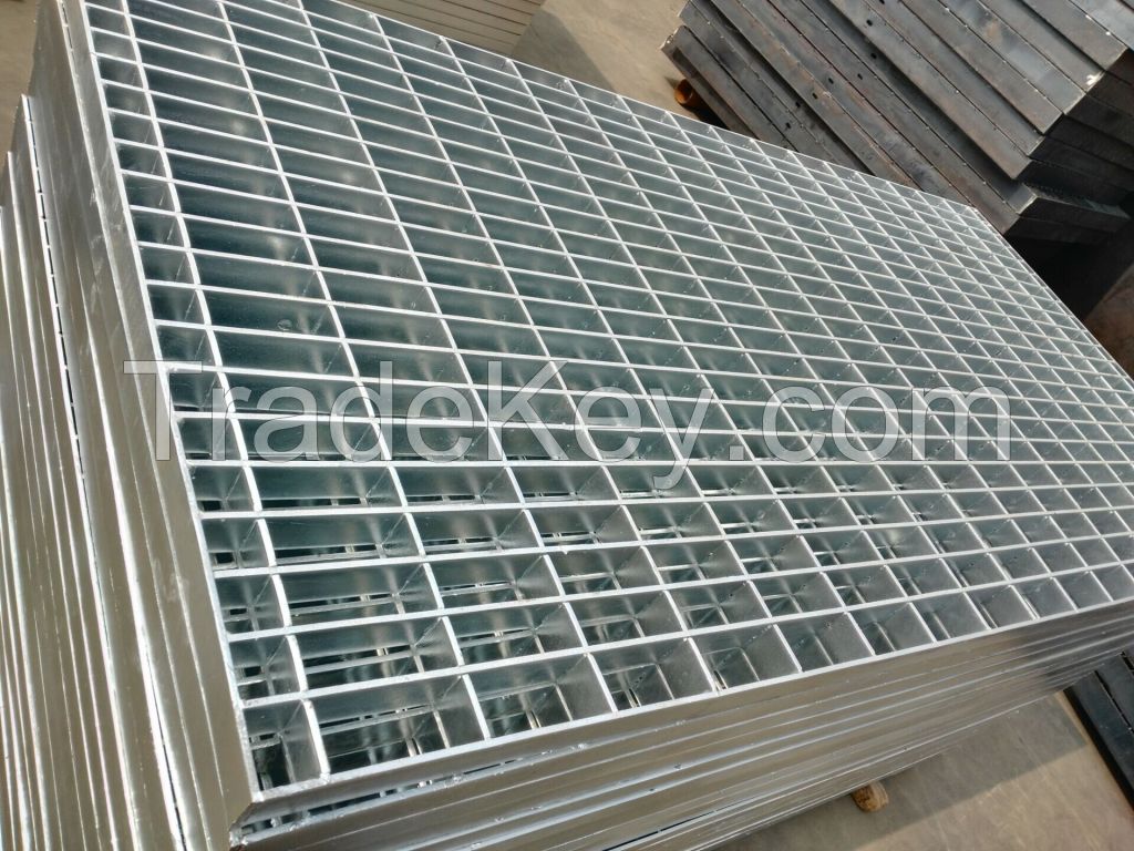 Plug Steel Grating