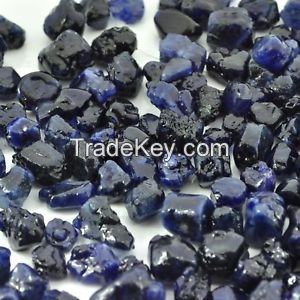 Rough uncut blue sapphire for sae