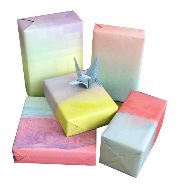 gift wrapping paper