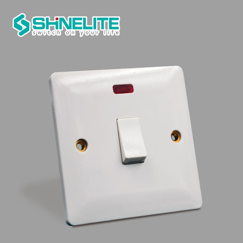 British Standard plastic brushed plate wall socket with 2 USB port OEM