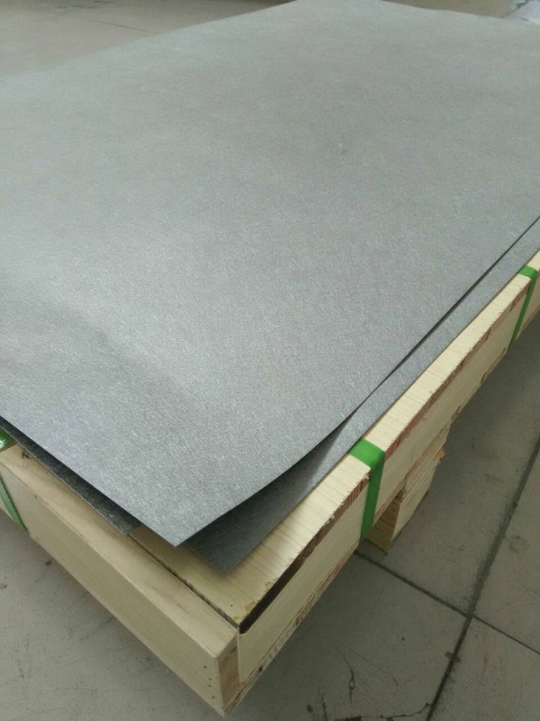 large sewage capacity, high filtration precision metal fiber sintered felt with protect layer