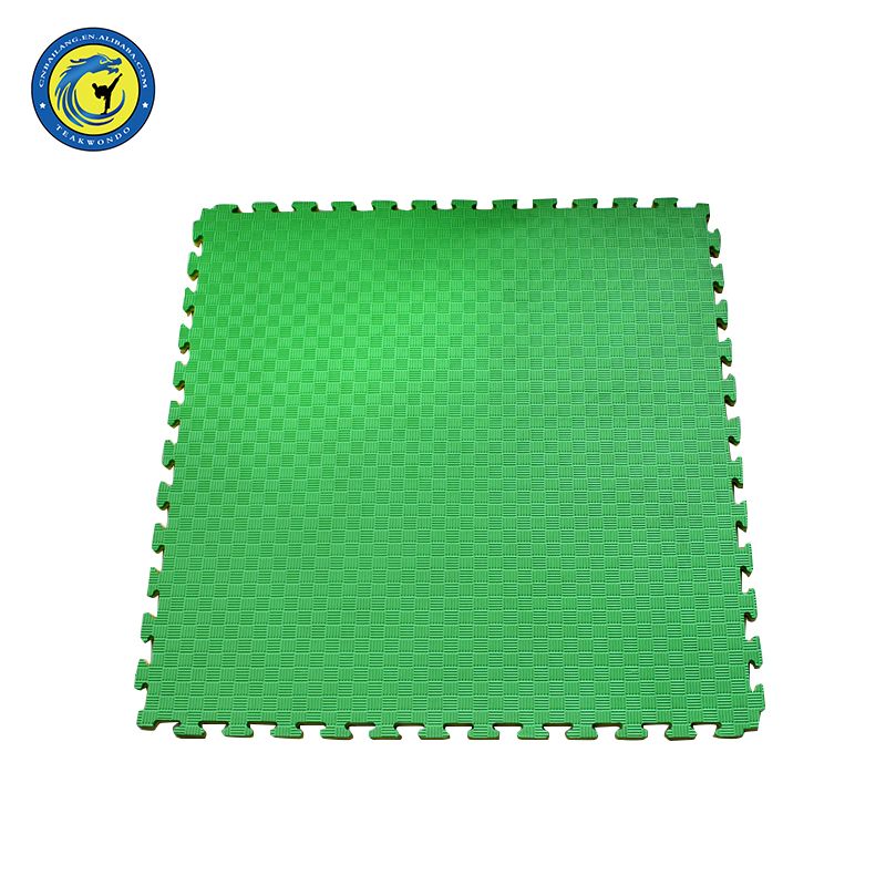 Jigsaw Interlocking Non slip Eva Martial Arts Flooring Mat