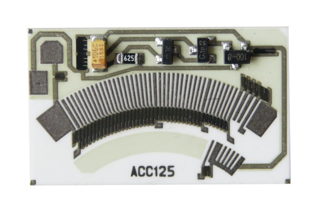 Thick film circuit board for gas level sensor