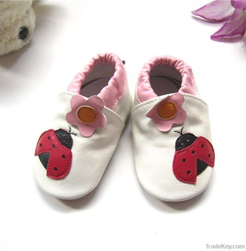 Baby leather shoes