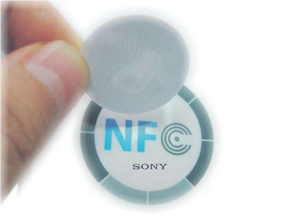 3M Glue Anti-metal NFC Tag / NFC Adhesive Sticker rfid tag price rfid