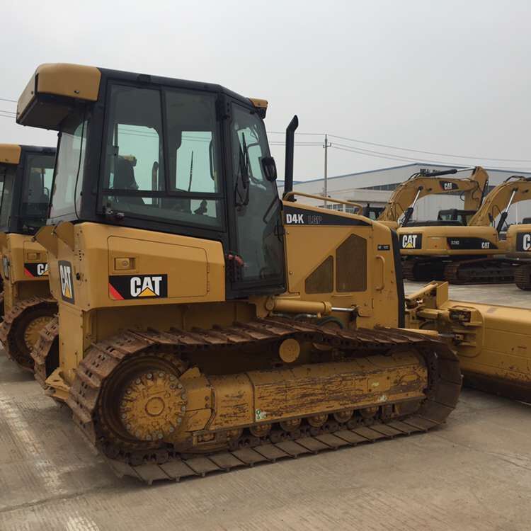 CAT D4K Bulldozer