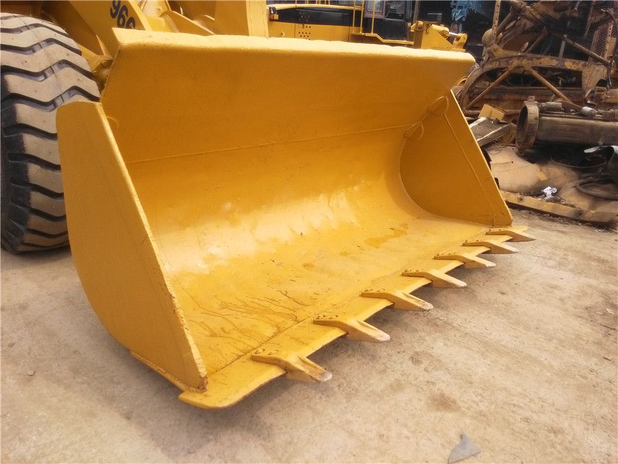 CAT 966G Loader