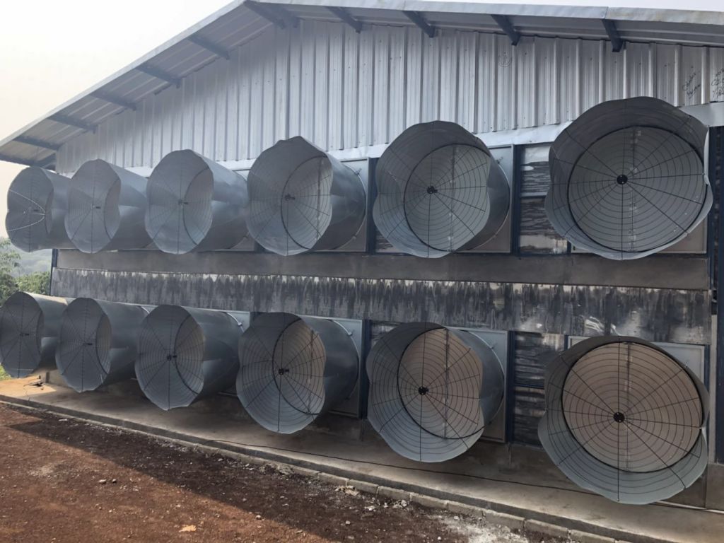 1380 Butterfly Exhaust Fan for Animal Builds