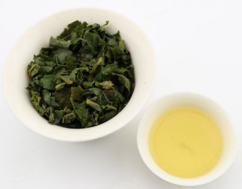 Taiwan high mountain oolong tea