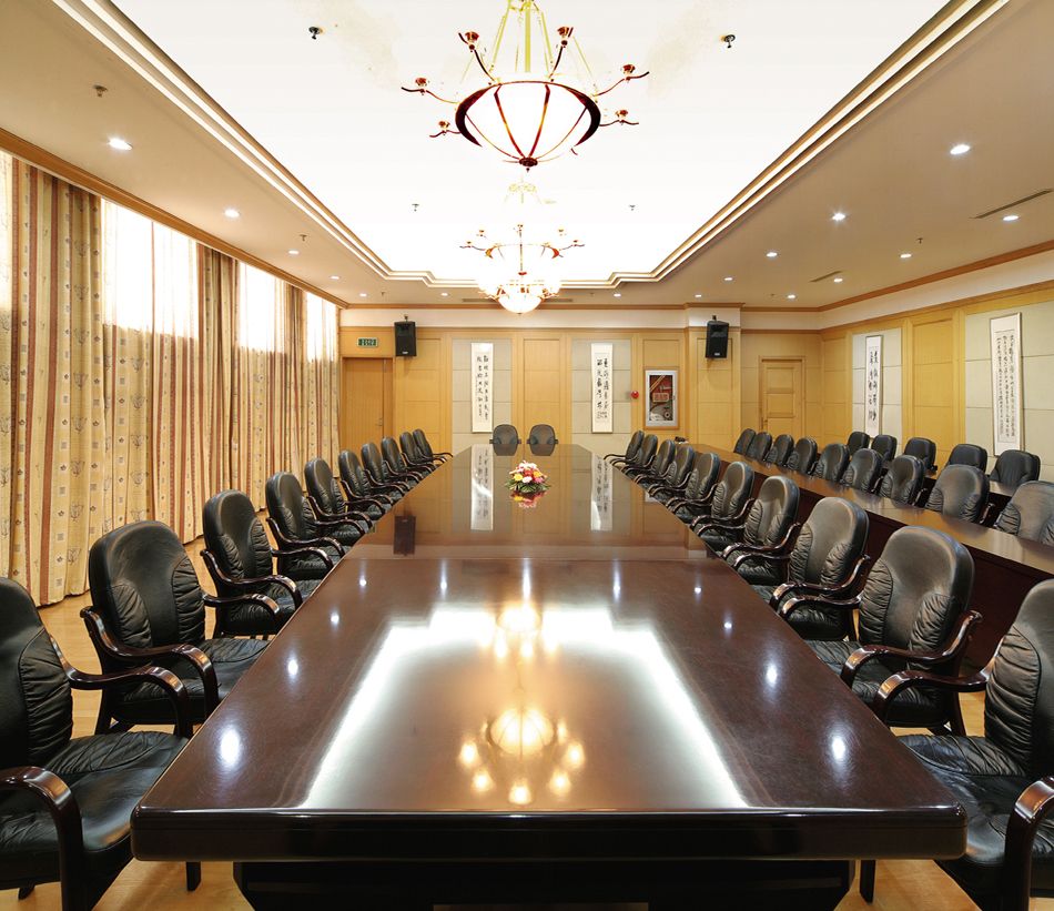 factory direct price office furniture meeting table made in China