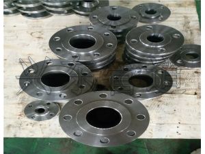 we sell all kinds of flanges with good quality