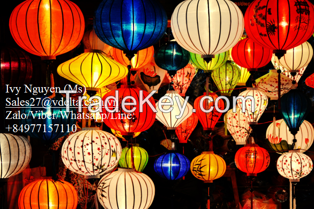 LANTERN/ VIETNAM LANTERN/ BEAUTIFUL WHEN  LIGHT UP