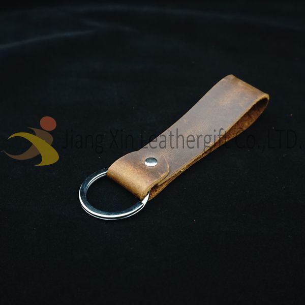 Custom Leather Strap Keychain DIY for Man