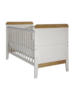 baby crib