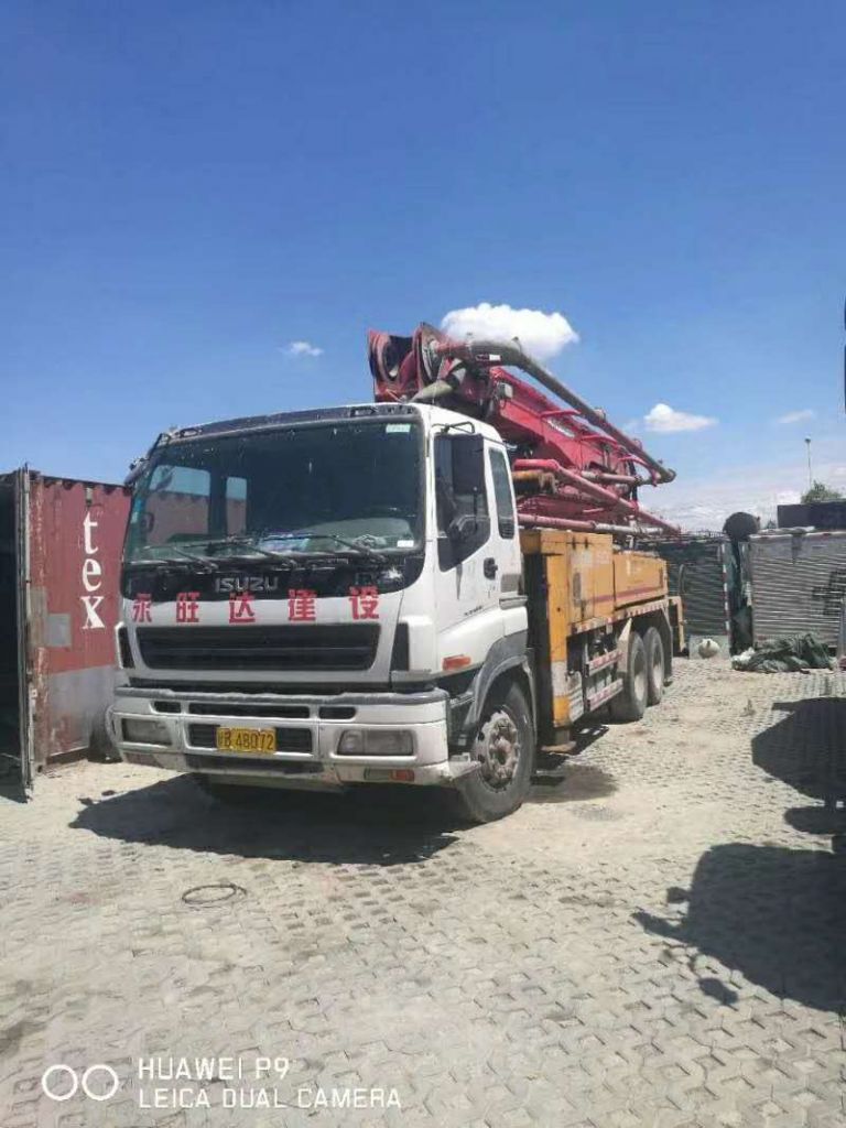 PUTZMEISTER 38M CONCRETE PUMP ISUZU CHASSIS TRUCK