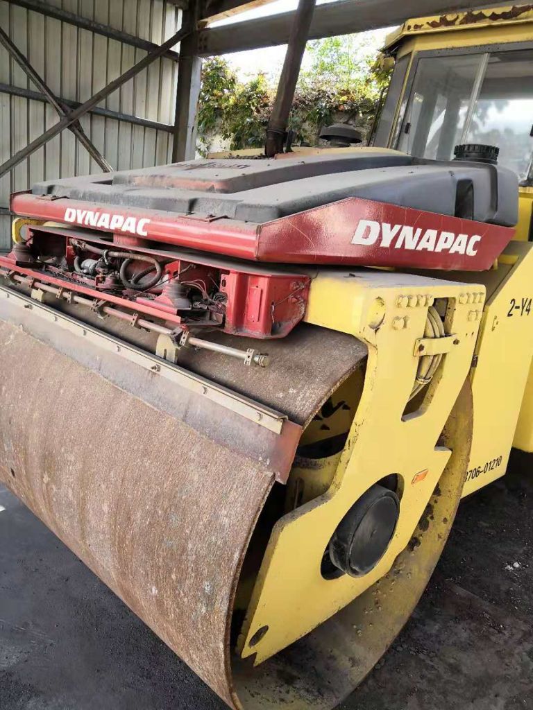 USED DYNAPAC CC522 ROLLER