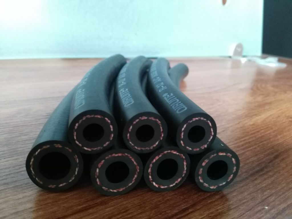 Auto air conditioning hose