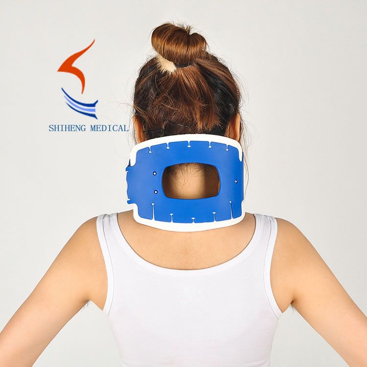 Emergency cervical collar free size for adults and children