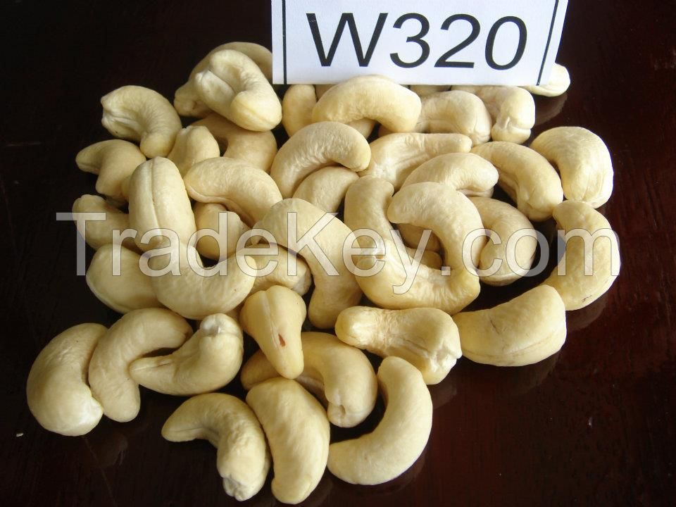 Vietnam White Whole/ Split Cashew Nuts/ Cashew Kernels Factory