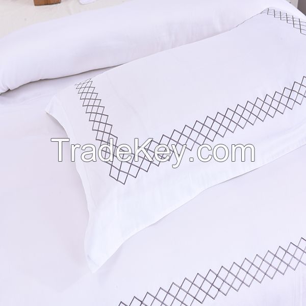 Embroidery hotel 100% cotton duvet cover set