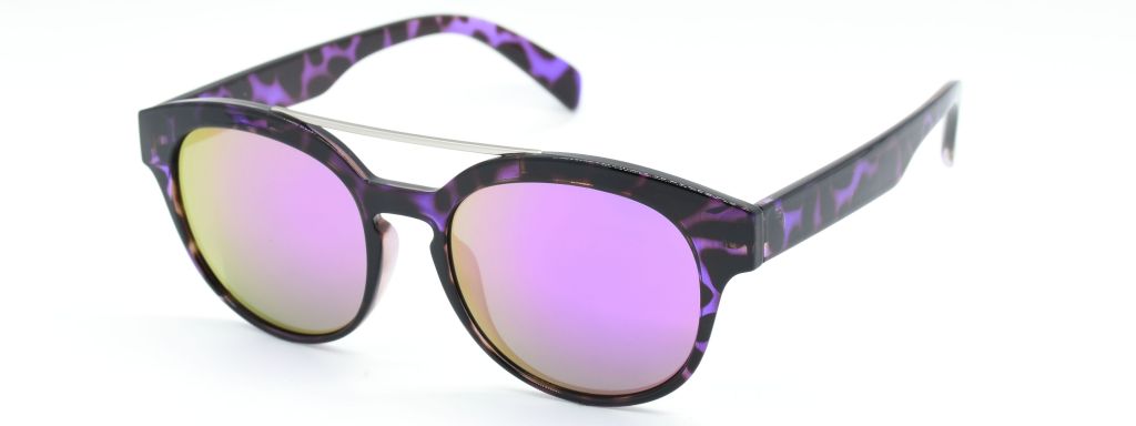 fashion and sport sunglasses/ski goggles/all kinds accessories are ready to support