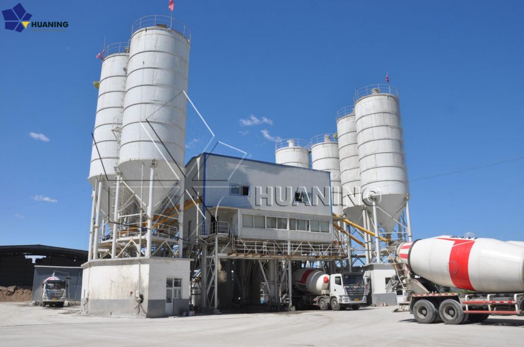 HZS25 concrete batching plant