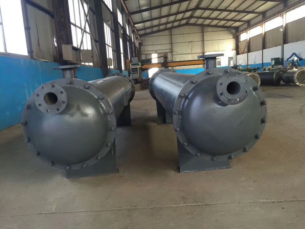 Glass lined heat exchanger for exporting