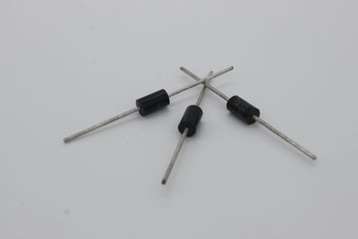 Original 6.8-550V DO-15 Case Rectifier Diode P6KE6.8 Thru P6KE550CA