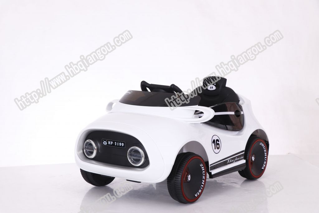 cute model colorful appearance bluetooth and remote control children ride car