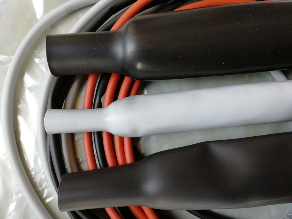 Pure silicone heat shrinkable tubing