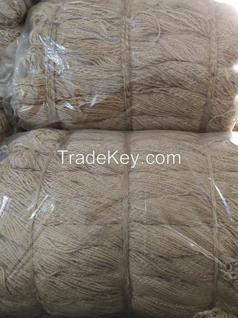 HAND SPUN NATURAL GOLDEN JUTE YARN