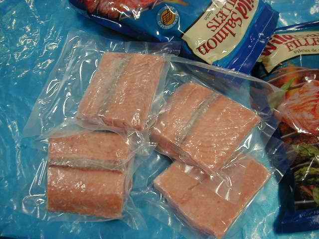 FROZEN SALMON PORTIONS