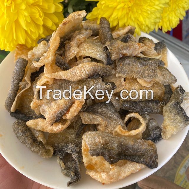 HOT CRISPY FISH SKIN FROM VIETNAM/ 100% FRESH FISH SKIN 