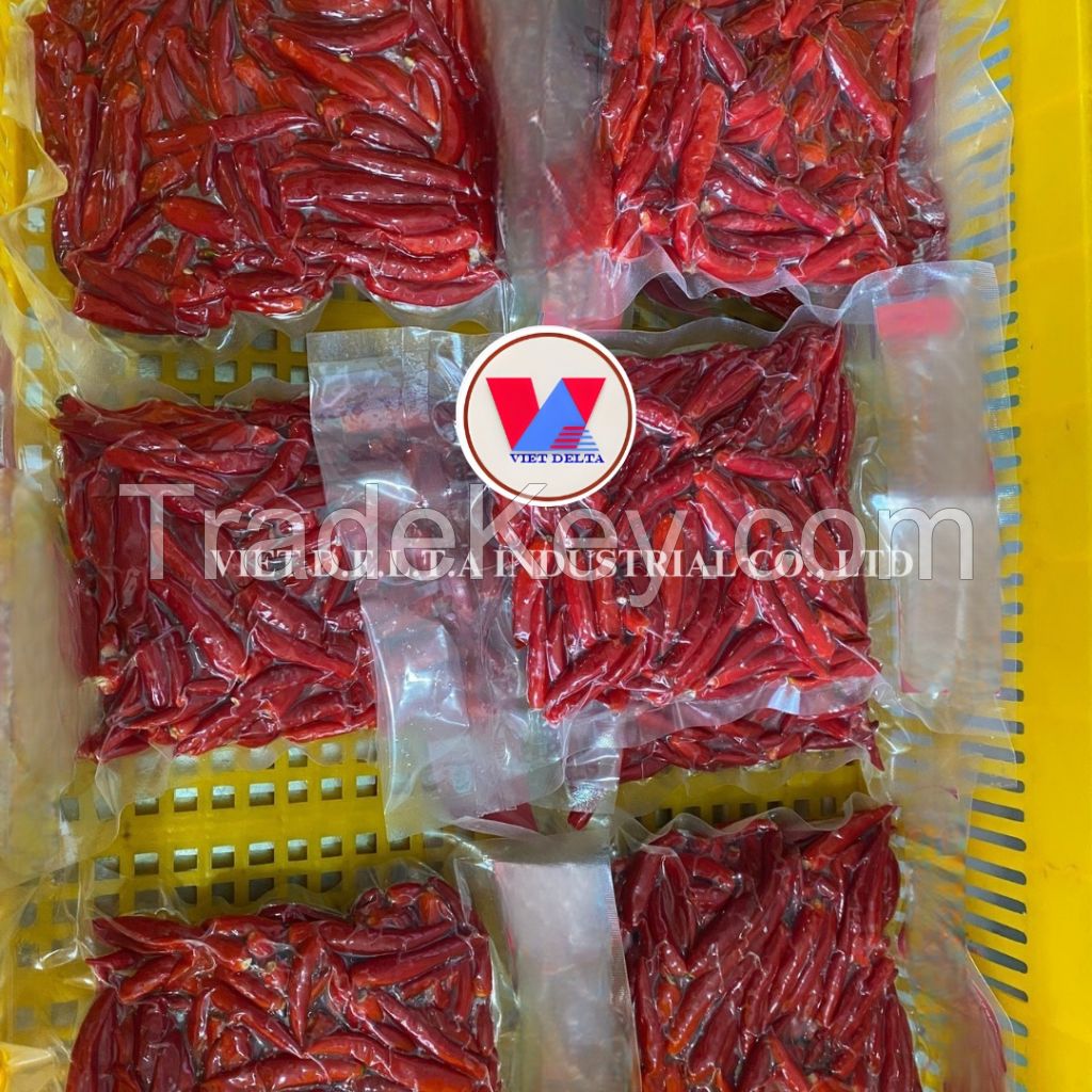 VIETNAM ORIGIN FROZEN/DRIED RED CHILI PEPPERS - BEST NATURAL SPICY FLAVOR 