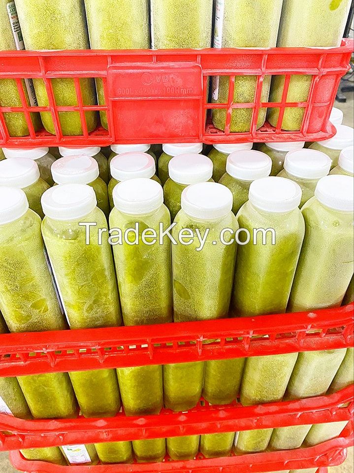 FRESH AND NATURAL FROZEN SUGARCANE JUICE / PREMIUM QUALITY / WHOLESALE PRICE / MADE IN VIETNAM