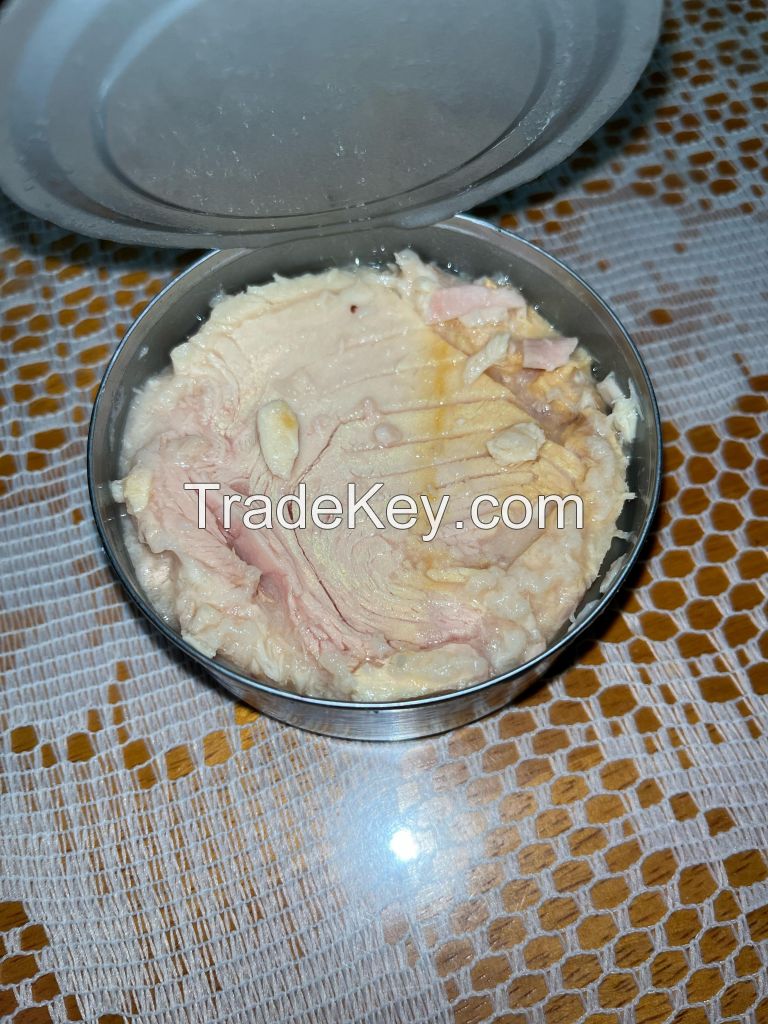 PREMIUM VIETNAMESE CANNED TUNA IN SOYBEAN OIL - RICH FLAVOR FROM VIETNAM SEAFOOD